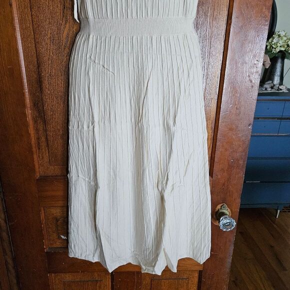 New Ivory Knit Tie Halter Backless Mini Dress – Size S - Picture 5 of 7